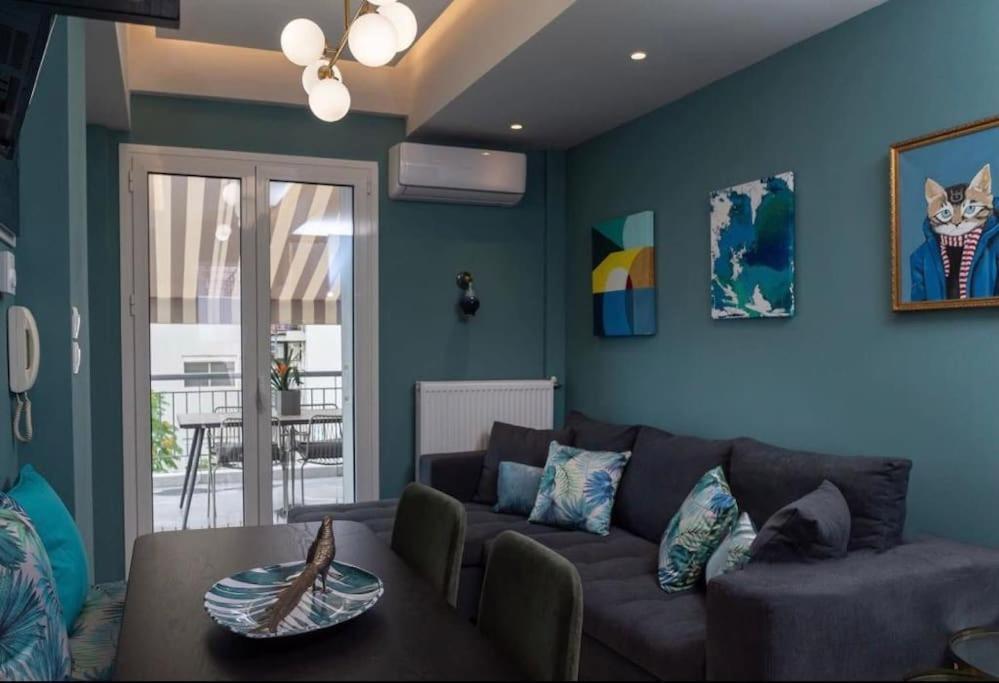 Artistic Apt In Vibrant Gazi With Large Terrace By Ghh Αθήνα Εξωτερικό φωτογραφία
