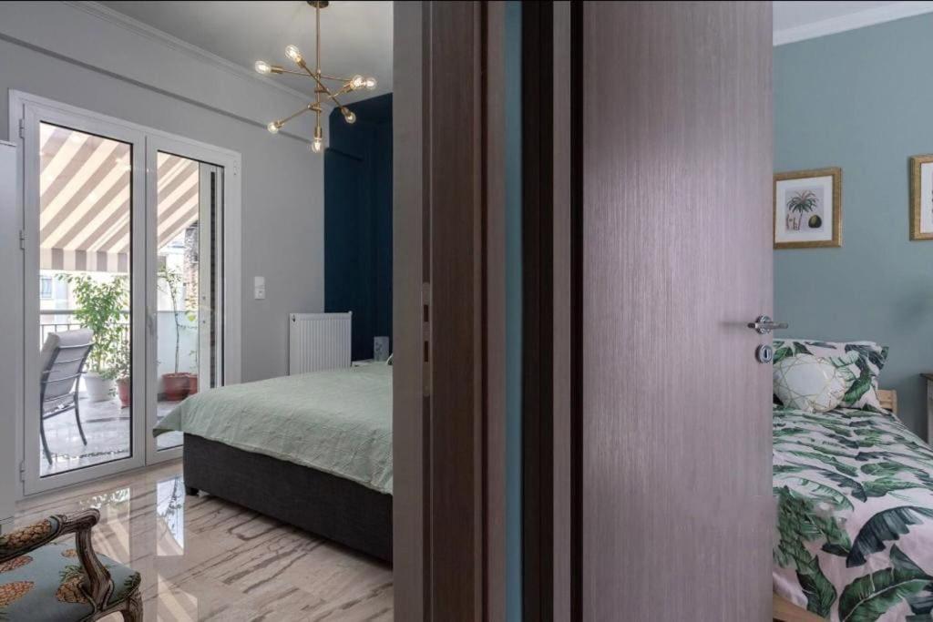 Artistic Apt In Vibrant Gazi With Large Terrace By Ghh Αθήνα Εξωτερικό φωτογραφία